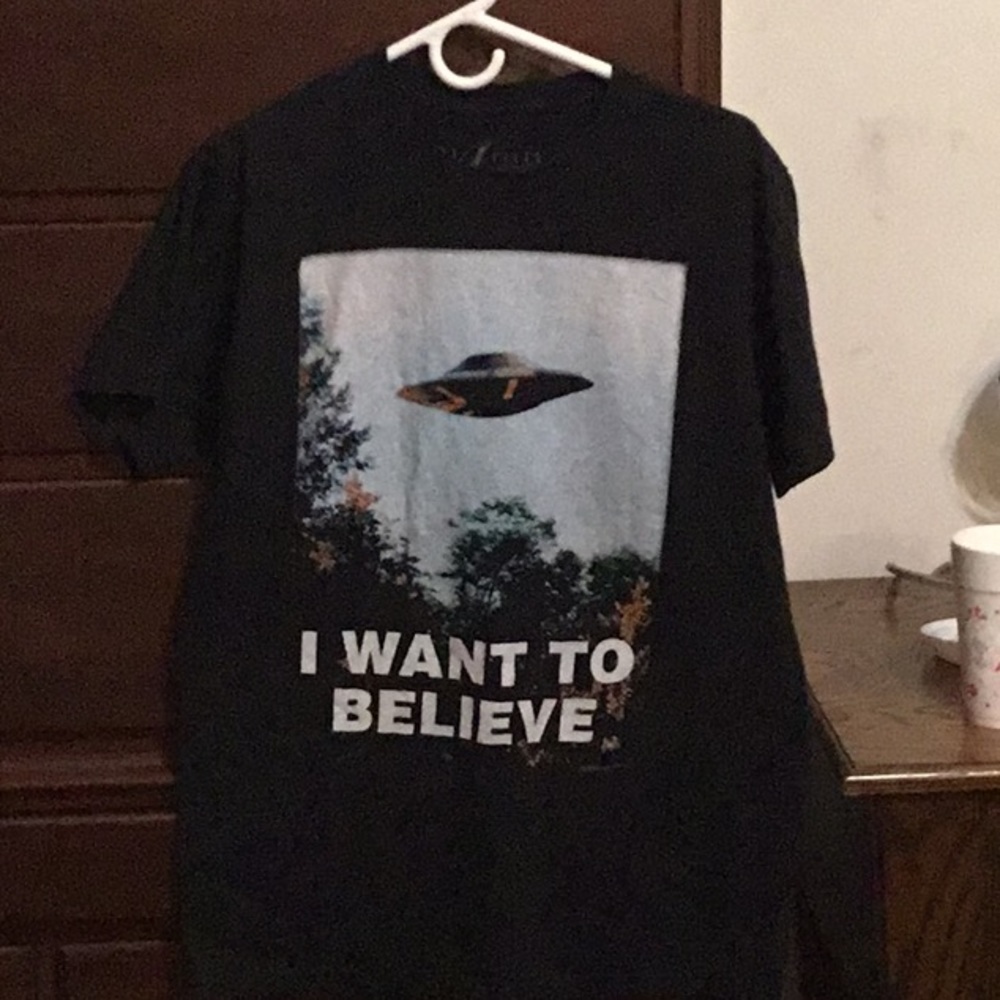 I WANT TO BELIEVE meme shirt